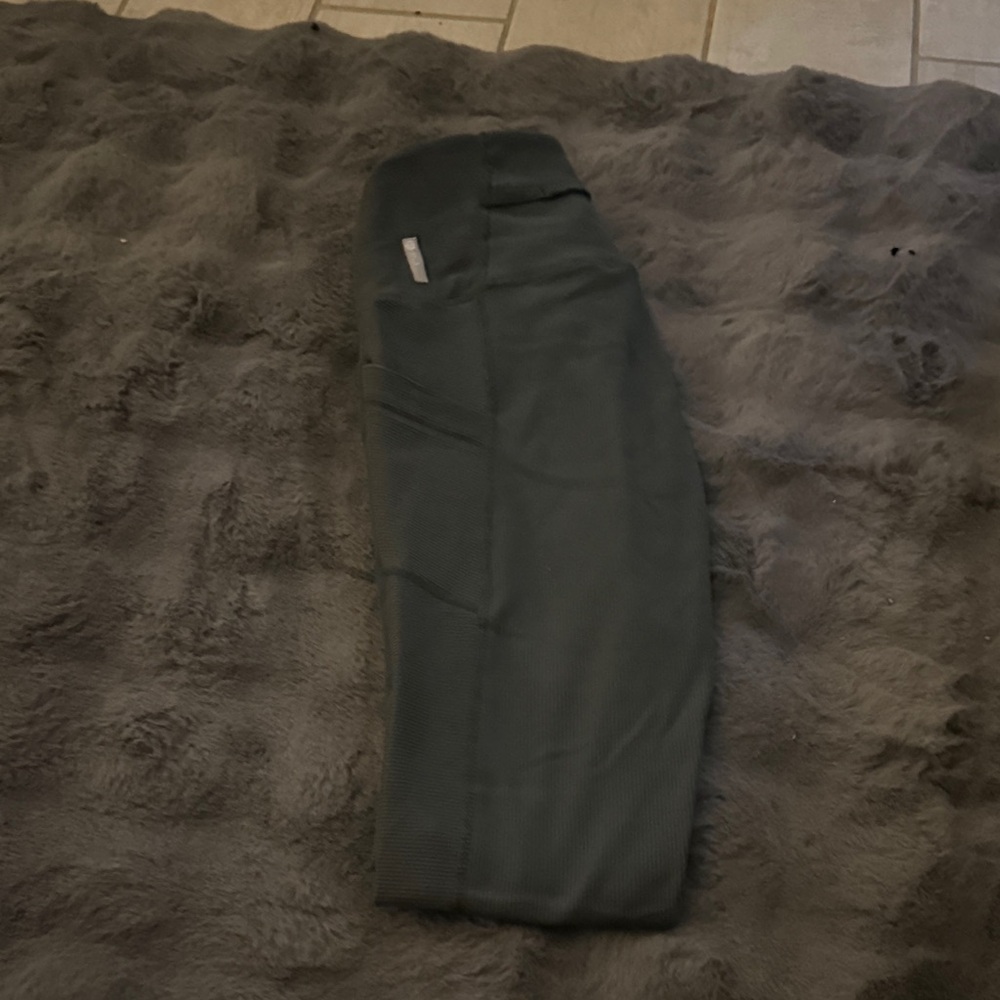 Zella - Dark Olive Leggings - size small